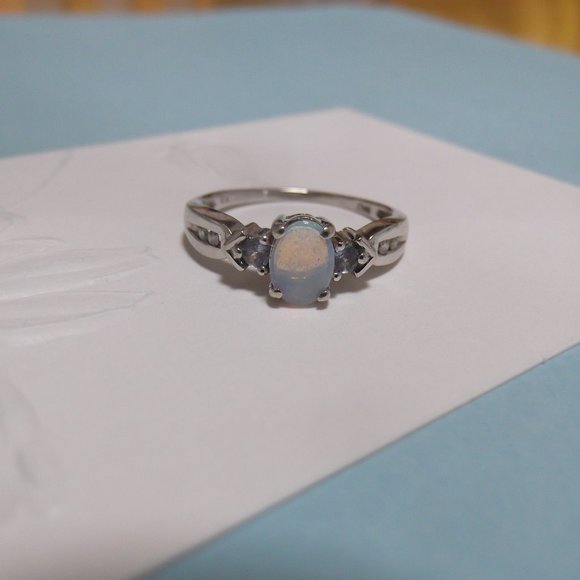 14K detailed Blue Opal Ring with Diamonds - Picture 7 of 12